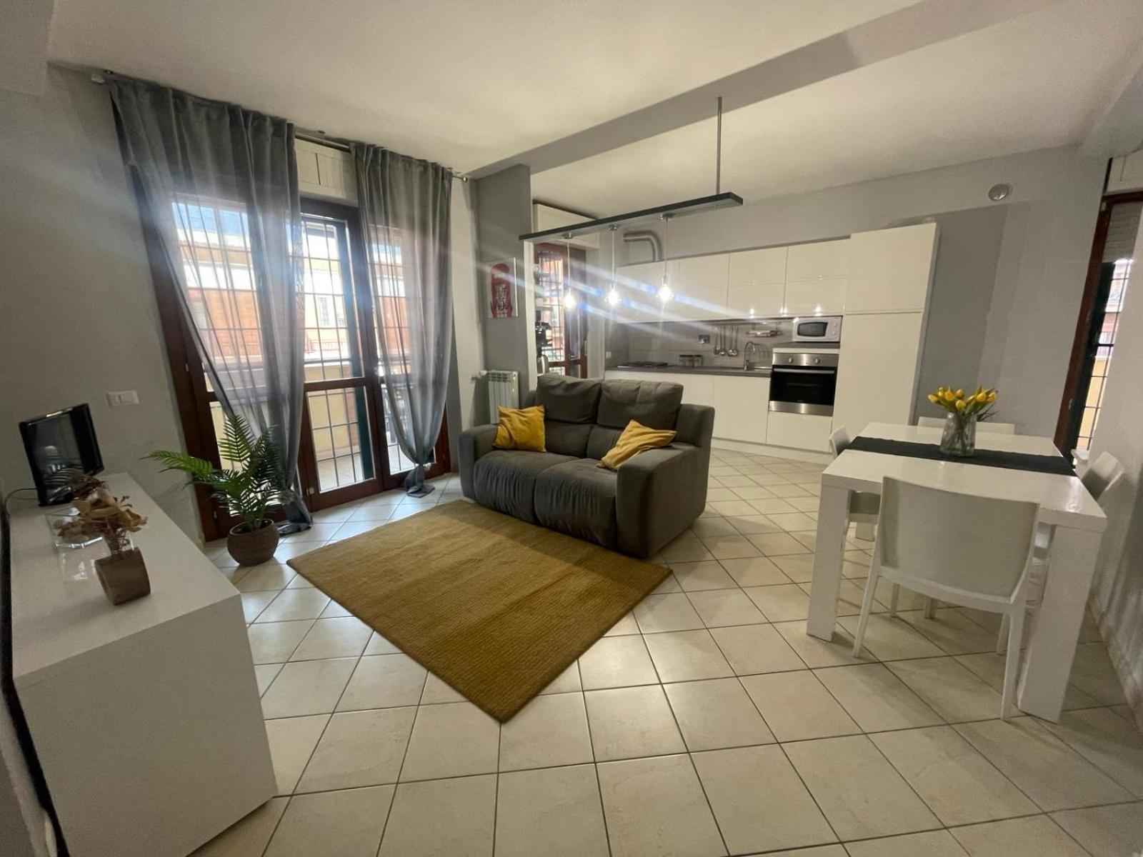 Roma House 93 Apartment ภายนอก รูปภาพ
